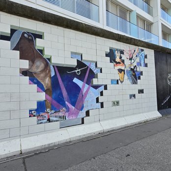 アート・デザイン・音楽 MIES IN BERLIN Street art — Berlin — Germany — Kunsthaus Tacheles | by