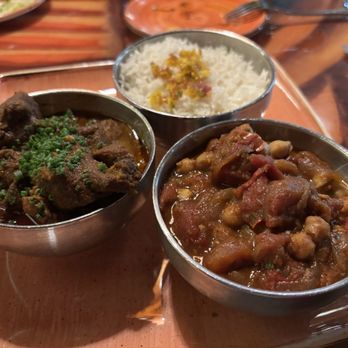 Sanaa - Potjie Inspired Pork Vindaloo & Chickpea Wat - Indian Near Me - Lake Buena Vista, Florida Sanaa - Potjie Inspired Pork Vindaloo & Chickpea Wat - Indian Near Me - Lake Buena Vista, Florida