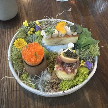 Cowhorn Kitchen & Wine - New American Near Me - Jacksonville, Oregon