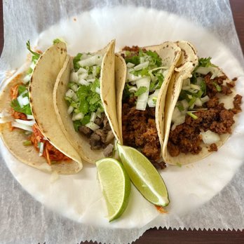 Danny's Ice Cream - three tacos on a paper plate - Ice Cream & Frozen Yogurt Near Me - De Leon Springs, Florida Danny's Ice Cream - three tacos on a paper plate - Ice Cream & Frozen Yogurt Near Me - De Leon Springs, Florida