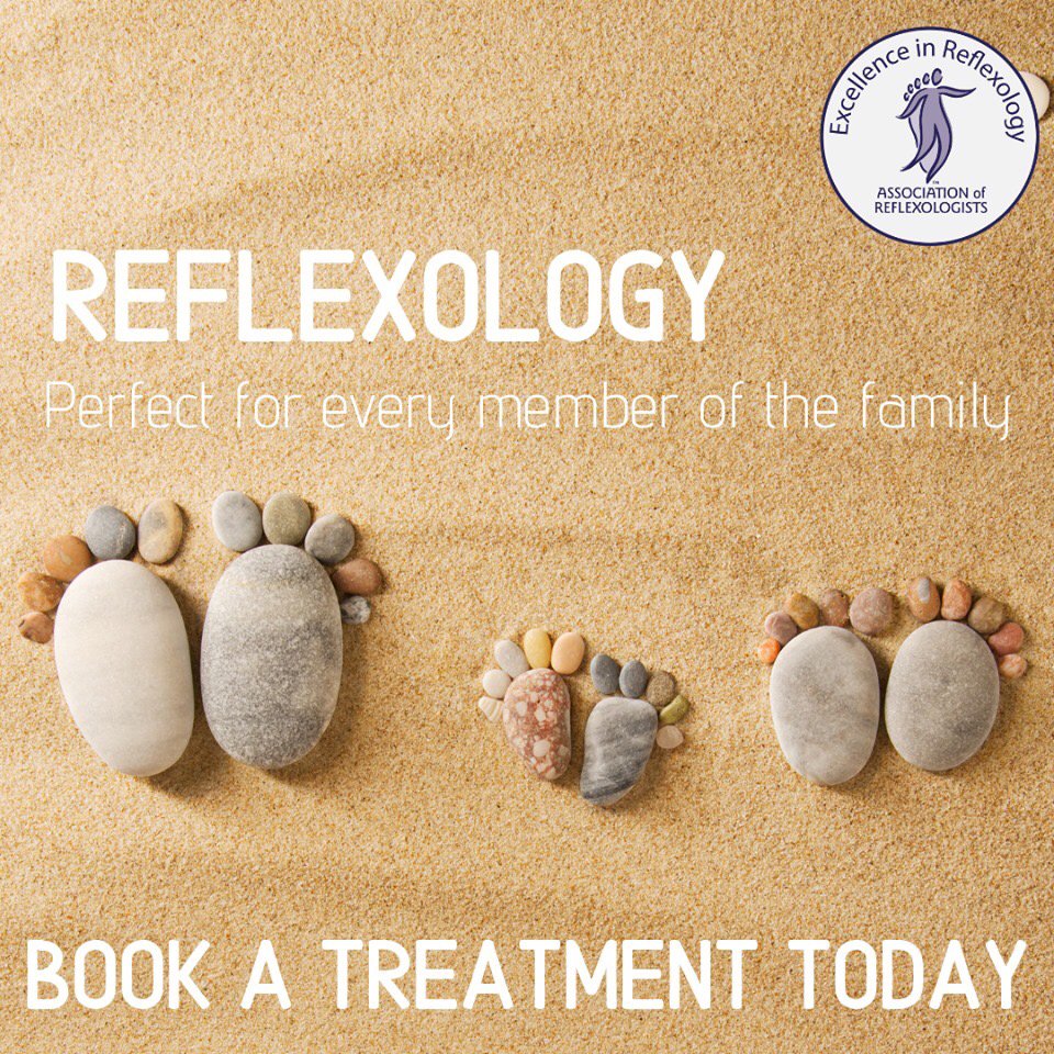 T’s Salon & Spa Logo