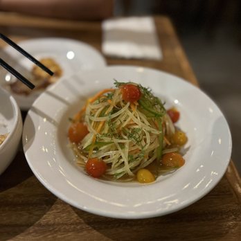 Chubby Noodle - Papaya salad it was refreshing. - Asian Fusion Near Me - Cabo San Lucas, BCS