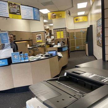 The UPS Store - Shipping Centers Near Me - Foothill Ranch, California The UPS Store - Shipping Centers Near Me - Foothill Ranch, California
