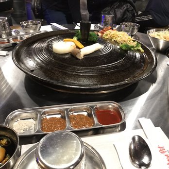 The Cast Iron Pot 3 - Before the carnage - Korean Near Me - Flushing, New York The Cast Iron Pot 3 - Before the carnage - Korean Near Me - Flushing, New York
