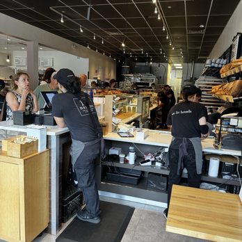 Liv Breads Artisan Bakery and Coffee Bar - Bakeries Near Me - Millburn, New Jersey