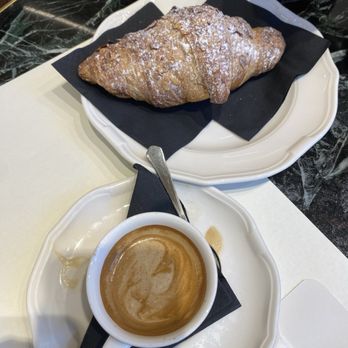Carpo Piccadilly - Macchiato and almond croissant - Chocolatiers & Shops Near Me - London, XGL Carpo Piccadilly - Macchiato and almond croissant - Chocolatiers & Shops Near Me - London, XGL