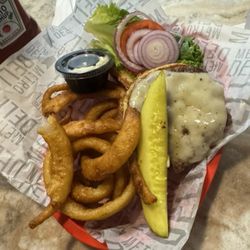 Classic cheeseburger