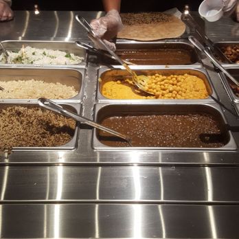 Currito Elmhurst - Curried chickpeas and lentils... Both really yummy - Juice Bars & Smoothies Near Me - Elmhurst, Illinois