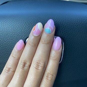 Levue Nails & Spa - fun summer patterns - Nail Salons Near Me - Redmond, Washington