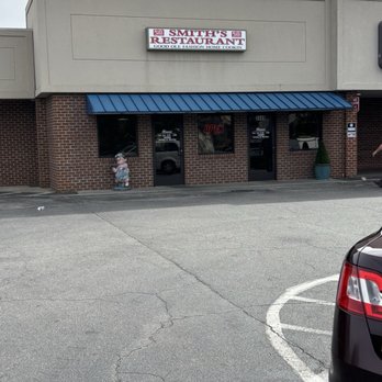 Smiths Restaurant - Breakfast & Brunch Near Me - Rocky Mount, North Carolina Smiths Restaurant - Breakfast & Brunch Near Me - Rocky Mount, North Carolina