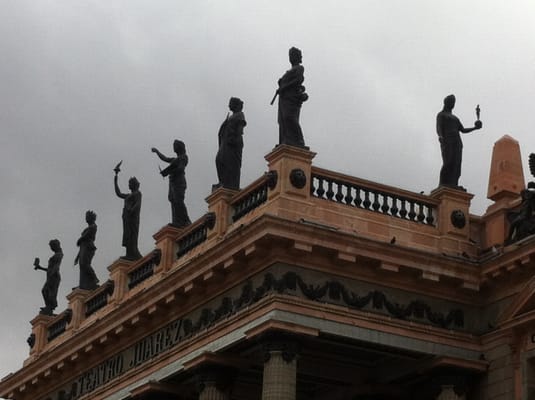 Teatro Juárez by null