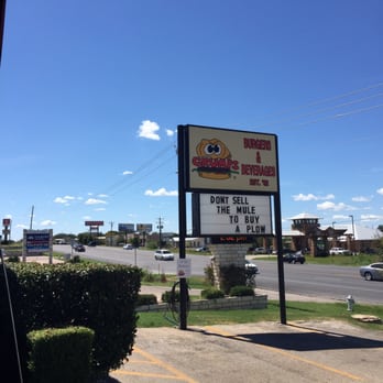 Grumps - Sign in front of the restaurant. - Burgers Near Me - Granbury, Texas Grumps - Sign in front of the restaurant. - Burgers Near Me - Granbury, Texas