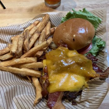 Cheddar's Scratch Kitchen - American Near Me - Murfreesboro, Tennessee