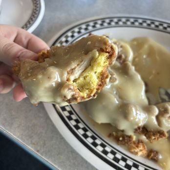 The 50's Diner - Country Fried Chicken raw batter, overly salty - Diners Near Me - Peoria, Illinois The 50's Diner - Country Fried Chicken raw batter, overly salty - Diners Near Me - Peoria, Illinois