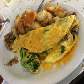 Armon's Restaurant - Broccoli mushroom with salsa on the side - Breakfast & Brunch Near Me - Los Angeles, California Armon's Restaurant - Broccoli mushroom with salsa on the side - Breakfast & Brunch Near Me - Los Angeles, California