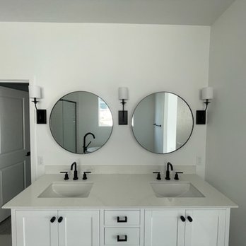 Fresno Shower Door - 30" Black Framed Mirrors - Kitchen & Bath Near Me - Fresno, California Fresno Shower Door - 30" Black Framed Mirrors - Kitchen & Bath Near Me - Fresno, California