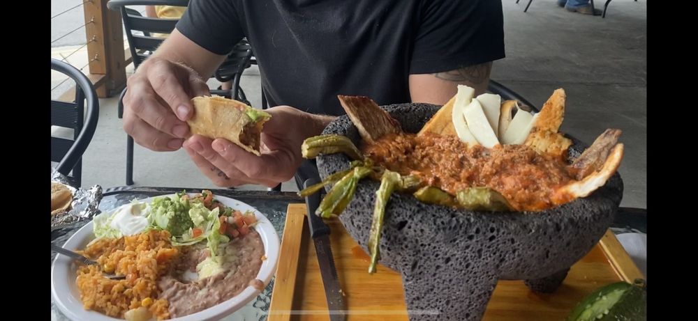 Food from El Pollito Loco