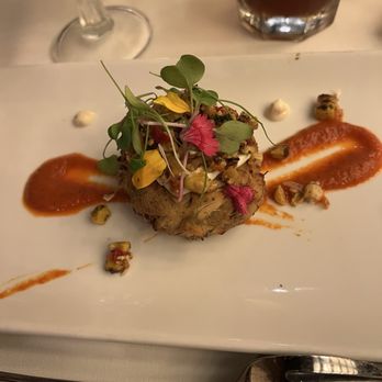 Hy's Steak House - Crab Cake - Steakhouses Near Me - Honolulu, Hawaii