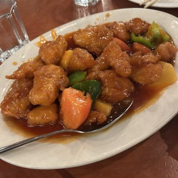 Sun Wah Bar-B-Que - Sweet and Sweet & Sour Chickensour - Barbeque Near Me - Chicago, Illinois Sun Wah Bar-B-Que - Sweet and Sweet & Sour Chickensour - Barbeque Near Me - Chicago, Illinois