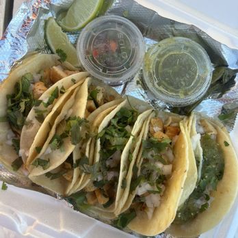 Lagos Taqueria - Grilled chicken tacos - Tacos Near Me - New Orleans, Louisiana Lagos Taqueria - Grilled chicken tacos - Tacos Near Me - New Orleans, Louisiana