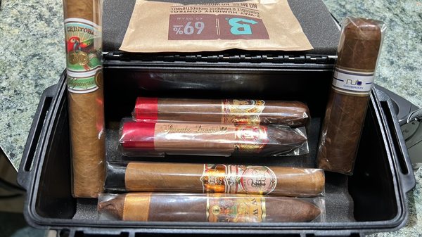 Tobacco Exchange, 824 SW 27th St, Moore, OK 73160, US