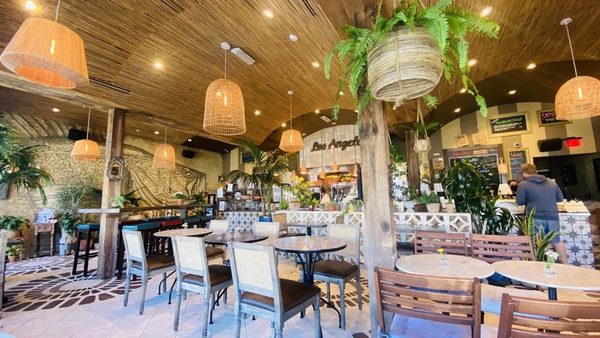 Jonah's Kitchen + Bar Santa Monica CA by null
