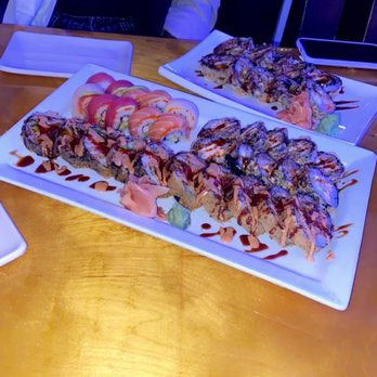 Sushi Rock Cafe - Rainbow roll, Michael Jackson roll, baked salmon roll - Japanese Near Me - Fort Lauderdale, Florida