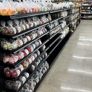 Sommers Discount Market - Bulk foods - Grocery Near Me - Canton, Ohio