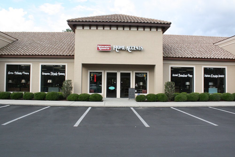 DECORATORS RESOURCE Updated August 2024 16810 S US Hwy 441