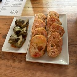 Entre Hores - Artichokes & Pan con Tomate