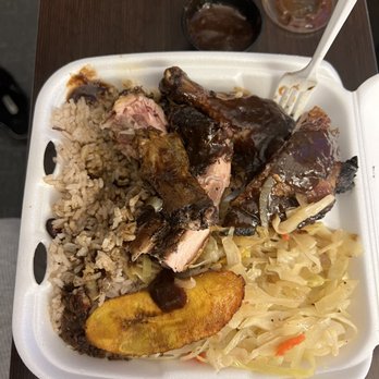 Ava’s Island Cafe - Jerk Chicken - Caribbean Near Me - Leavenworth, Kansas