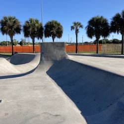 Lawnwood Skate Park - Skate park