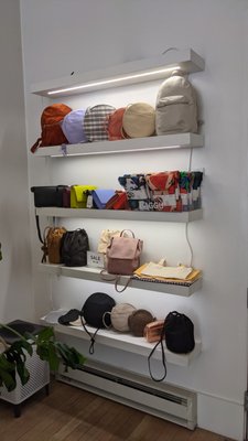 BAGGU San Francisco by null