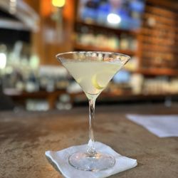 Crave Kitchen & Cocktails