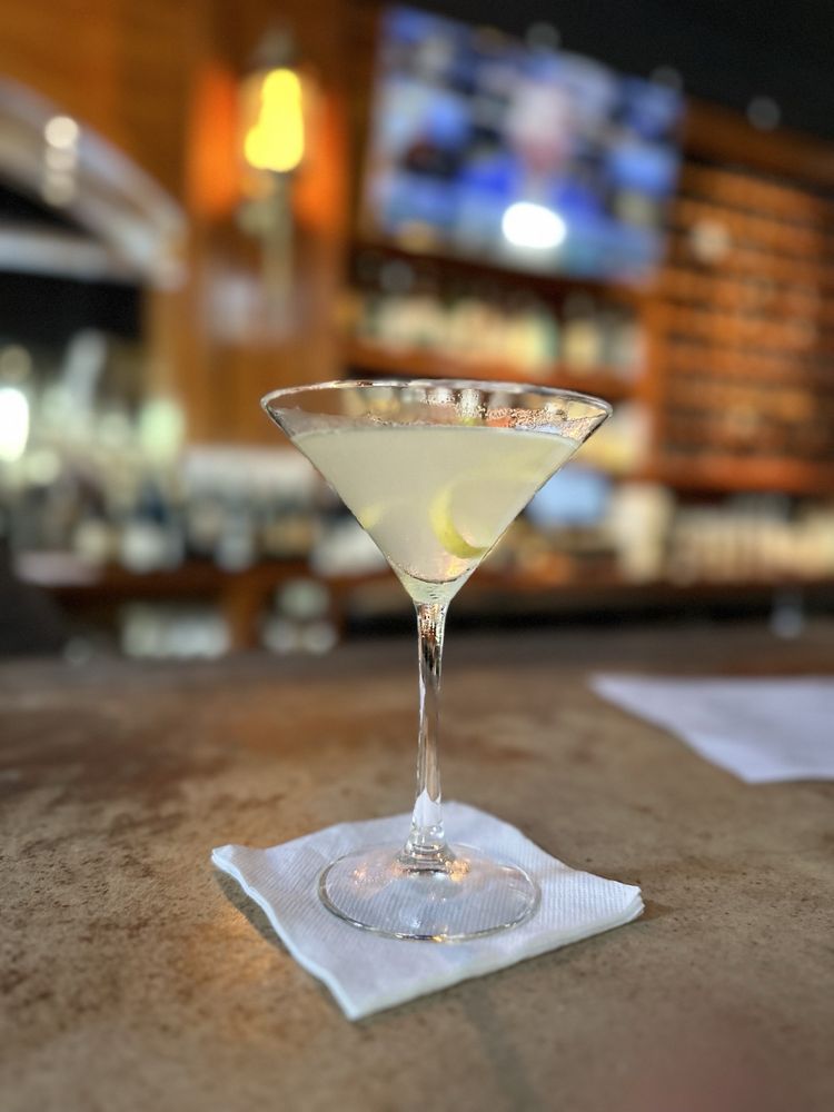 Crave Kitchen & Cocktails