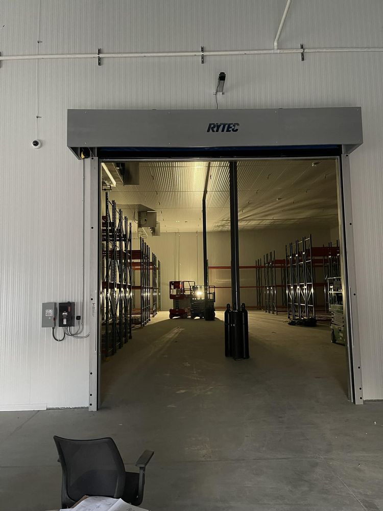 Mateo Garage Door Repair - Garage Door Contractor in Indianapolis, IN