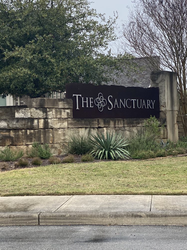 Slide of Titan Roofing Helotes