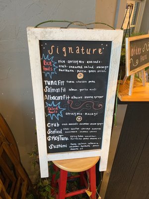 Menu photo 1 Pokefit - Leander Leander, TX