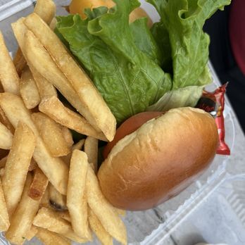 Liko Lehua Cafe - Surfer boy burger - Hawaiian Near Me - Hilo, Hawaii