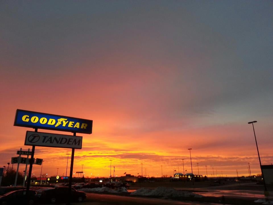 TANDEM TIRE AND AUTO SERVICE Updated July 2024 10 Photos & 16