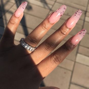 Leah's Nail Shop - Nail Salons Near Me - Carson, California