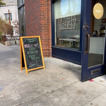 Faria Bakery - Line!  But wait, there's NO LINE - Bakeries Near Me - Sacramento, California