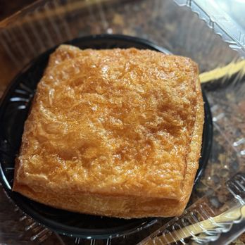 Gaston's Tavern - Crème Brûlée Croissant - American Near Me - Lake Buena Vista, Florida