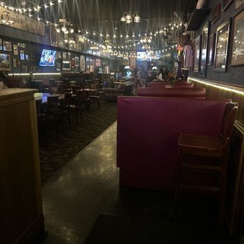 Frazier's On the Avenue - The restaurant - American Near Me - Baltimore, Maryland Frazier's On the Avenue - The restaurant - American Near Me - Baltimore, Maryland