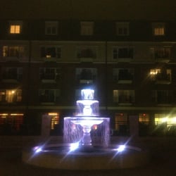 Sophia Square - Gorgeous view of the fountain