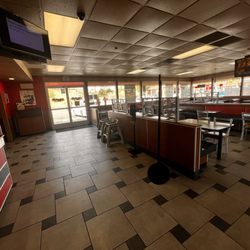 Carl's Jr