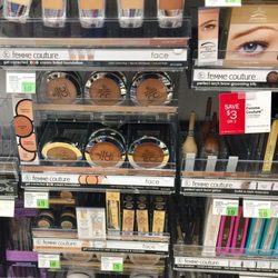 Sally Beauty - Foundation