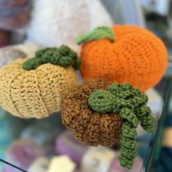 Nan's Needleworks: A Yarn Boutique