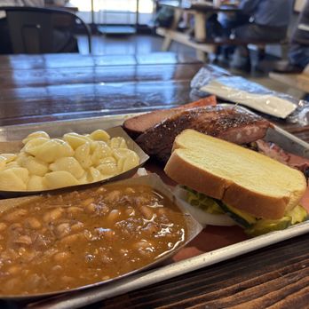 Oakhart Barbecue - Barbeque Near Me - Tulsa, Oklahoma Oakhart Barbecue - Barbeque Near Me - Tulsa, Oklahoma
