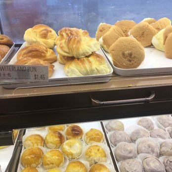 Fay Da Bakery - Bakeries Near Me - Elmhurst, New York